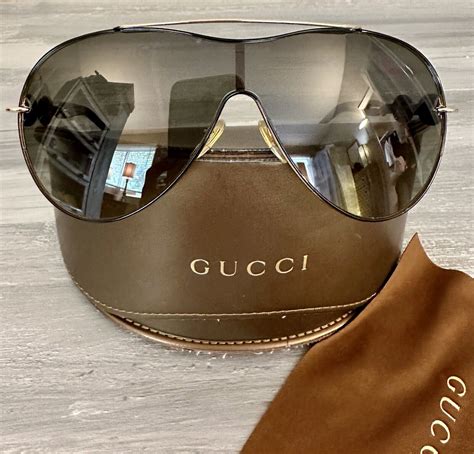 Auth GUCCI Black Gold Aviator GG 4203/S Sunglasses, ITALY